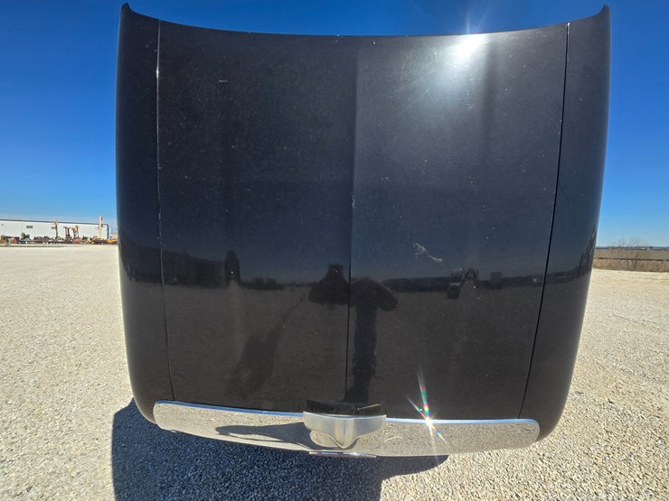 2016-peterbilt-579-image-37