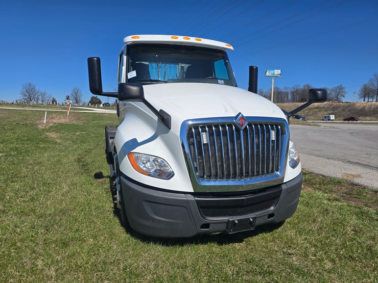 2019-international-lt-image-15