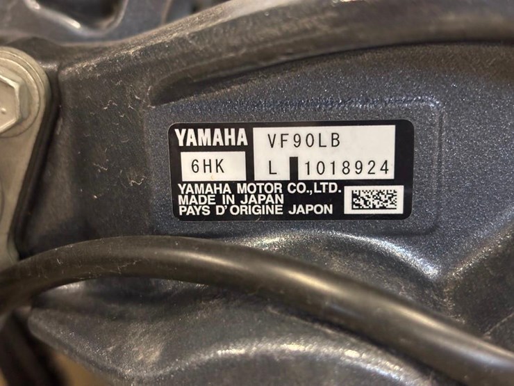 2025-g3-suncatcher-select-20rc-pontoon-image-36