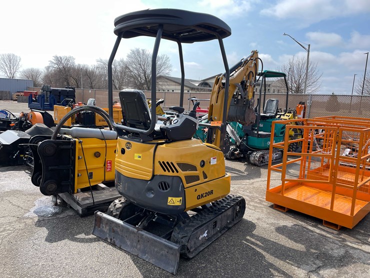 #7079-•-2026-qk-20r-mini-excavator-(g10)-image-3