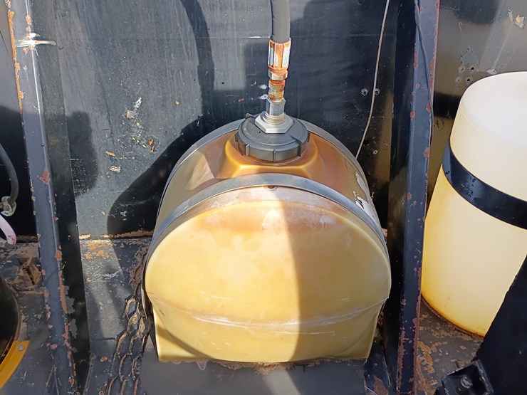 2005-ford-f750-image-94