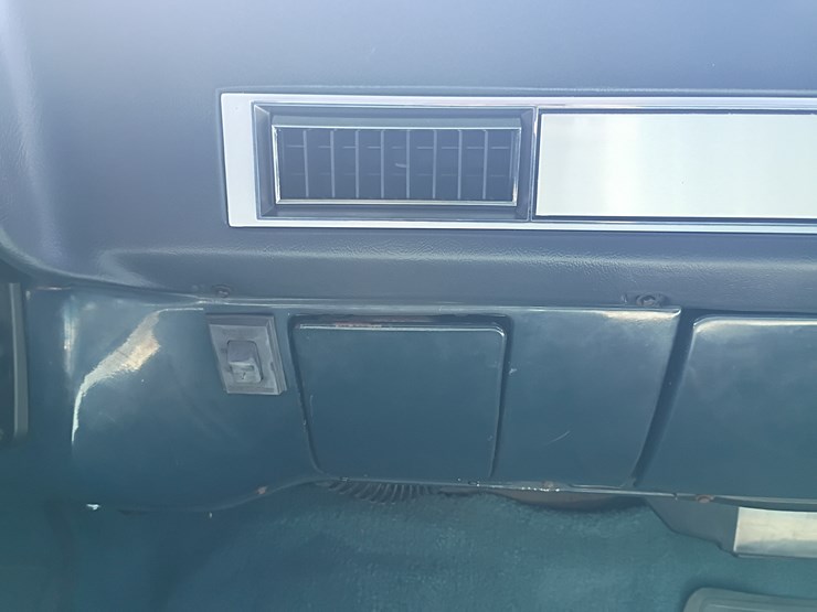 1982-chevrolet-c10-image-44