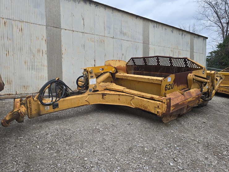 2006-deere-1812c-image-1