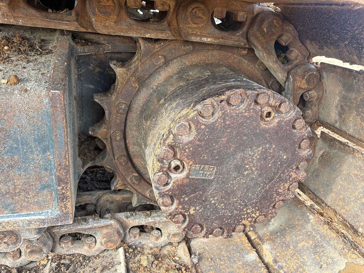 komatsu-pc200-image-36