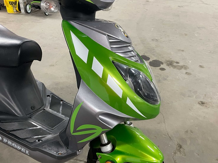 #1468-•-2011-taizhou-moped-(has-wi-title)-(d)-image-17