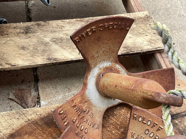 #7009-•-boat-anchors-(o3)-image-8