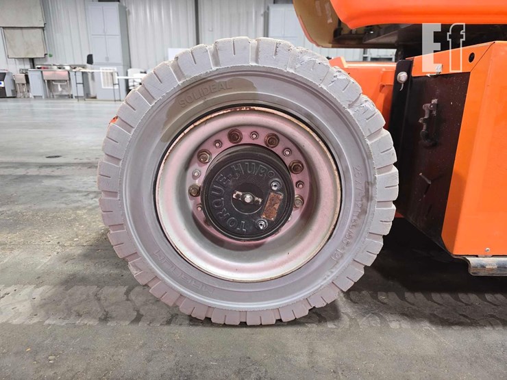 2015-jlg-e400ajpn-image-21