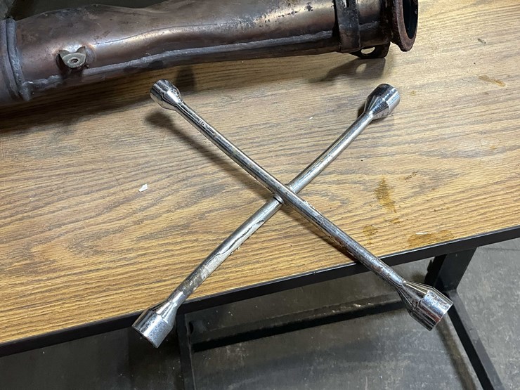 gmc-sierra-2500-image-8