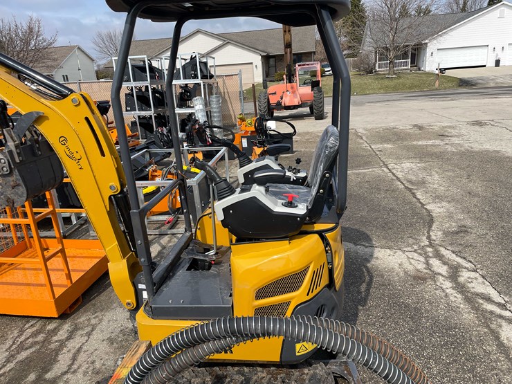 #7079-•-2026-qk-20r-mini-excavator-(g10)-image-6