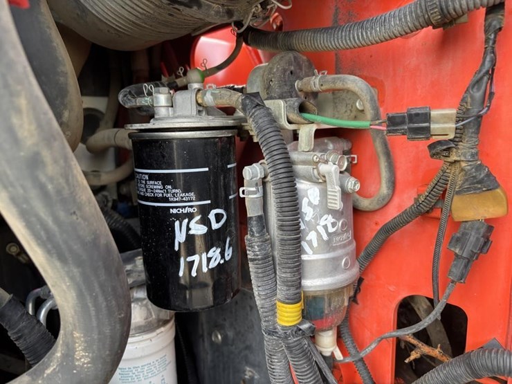 2018-kubota-ssv65-image-35