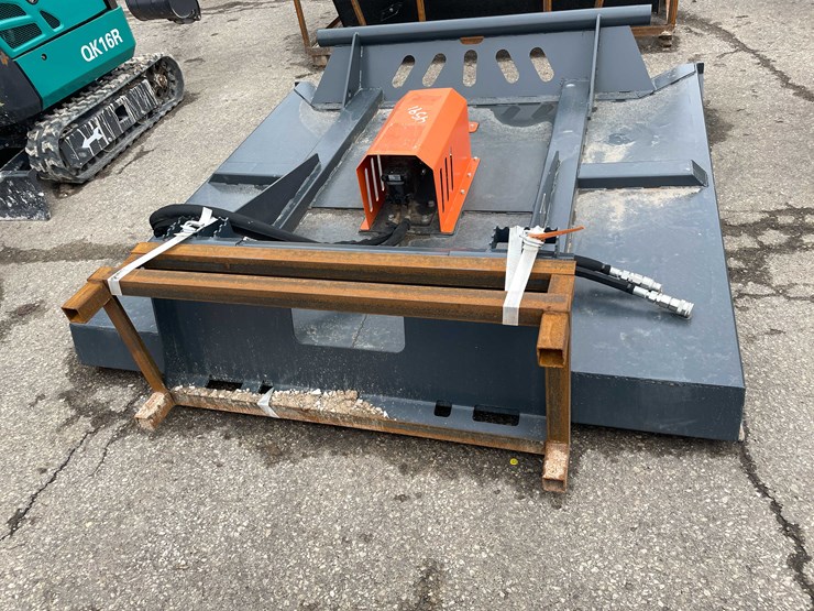 #7038-•-unused-handy-72"-skid-steer-brush-cutter-(o10)-image-1