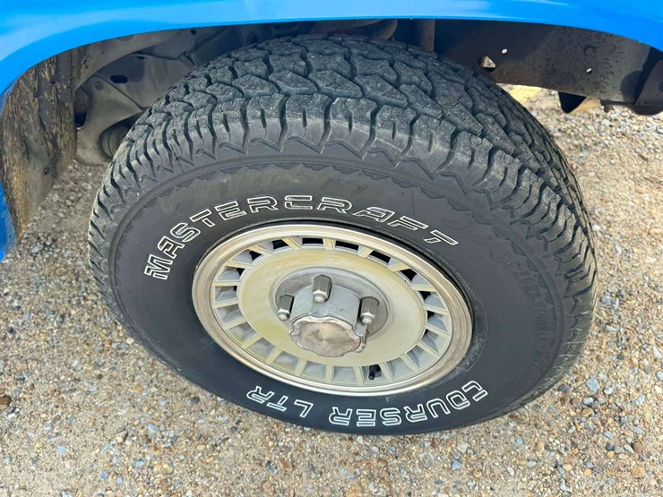 1984-ford-f150-image-27