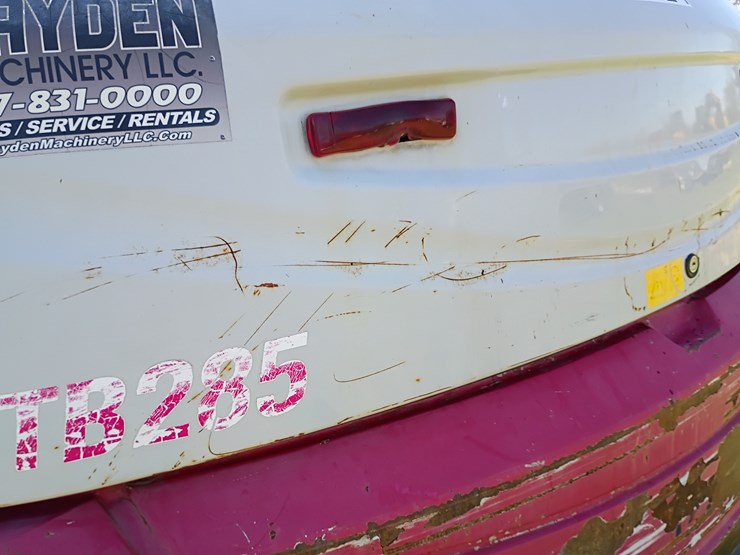 2011-takeuchi-tb285-image-90