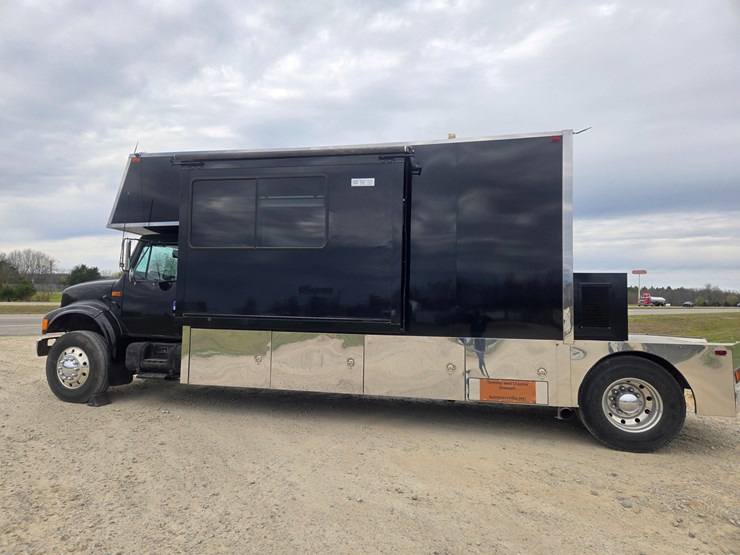 1990-international-4900-image-11