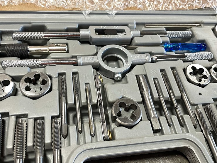 #2461-•-new-40-pieces-tap-and-die-set-(cw)-image-3