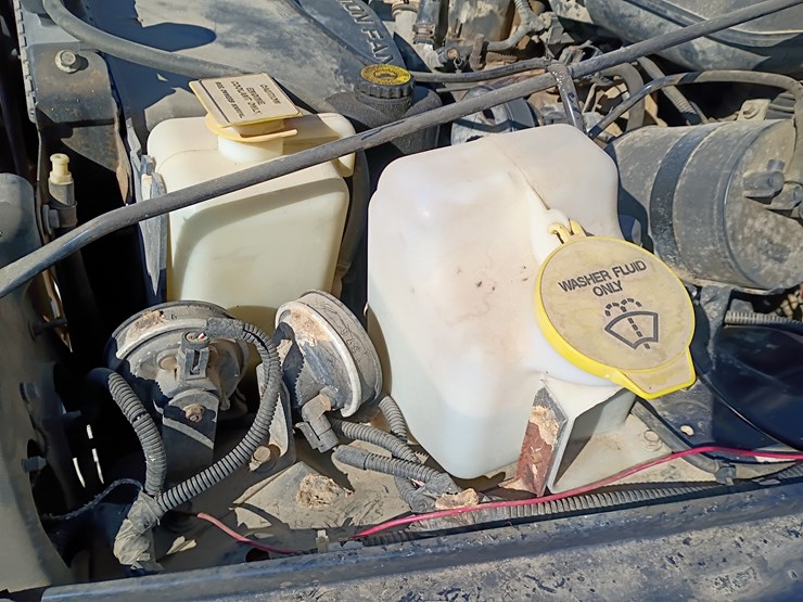 1997-jeep-wrangler-image-21