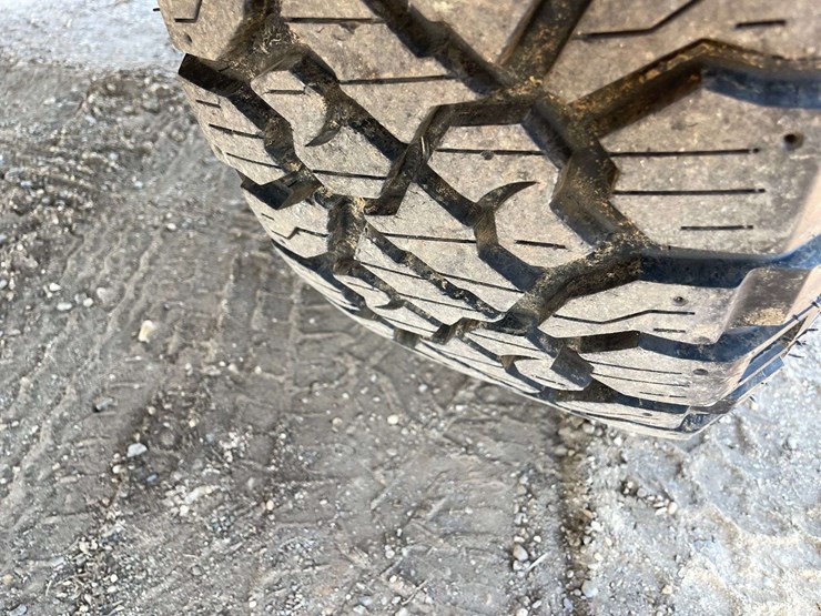 2005-chevrolet-silverado-1500-image-21