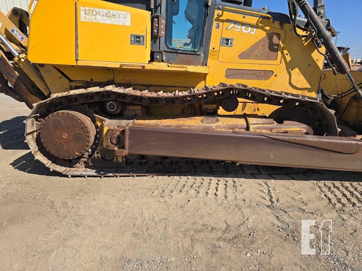 2008-deere-750j-image-30