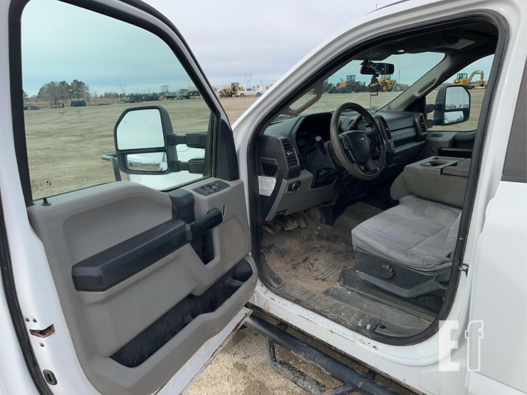 2019-ford-f350-image-9