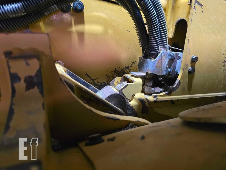 2021-caterpillar-d3-image-39