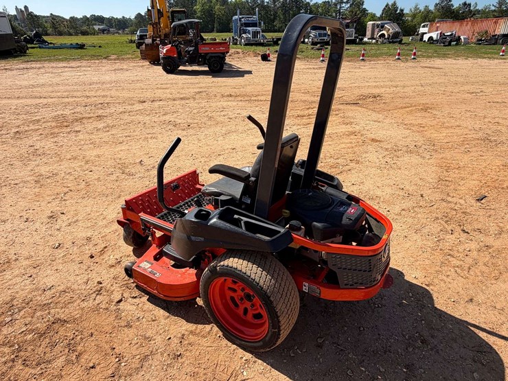 kubota-z122ebr-48”-zero-turn-mower-(713-hours)-image-4