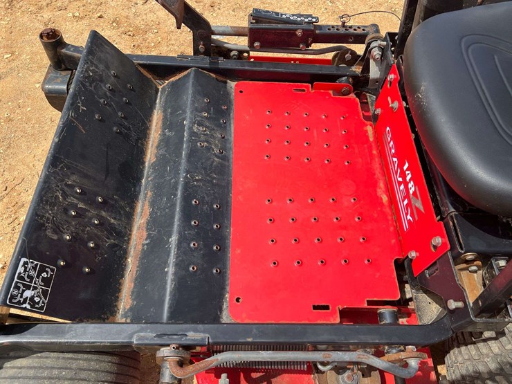 gravely-148z-48"-cut-zero-turn-mower-(1,728-hours)-image-14