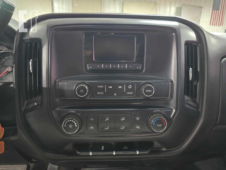 2015-chevrolet-silverado-1500-image-14