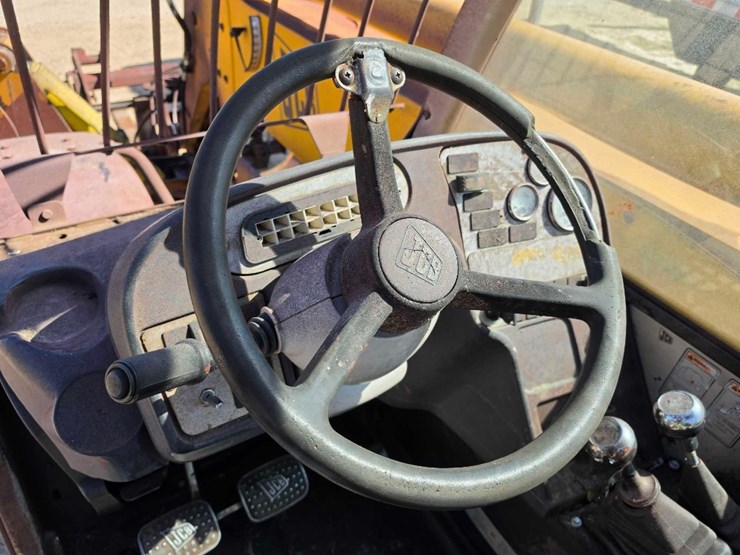 2007-jcb-535-image-15