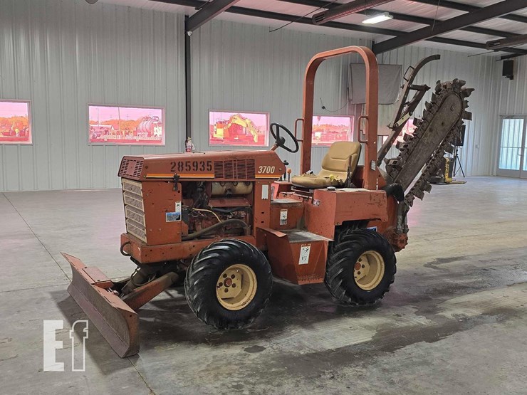 ditch-witch-3700dd-image-1