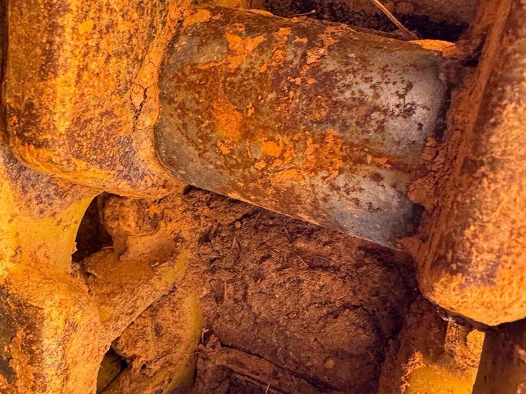 2005-deere-655c-image-13