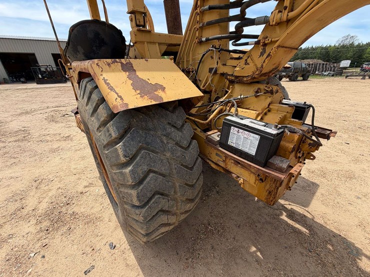 1972-caterpillar-613-image-16