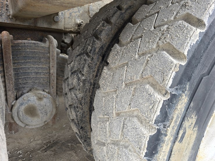 #22591-•-2007-mack-cv713-granite-roll-off-truck-image-96