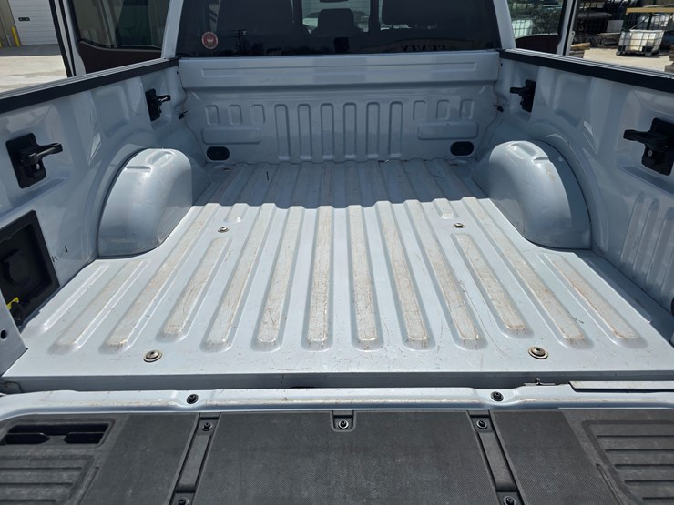 2022-ford-f150-image-61