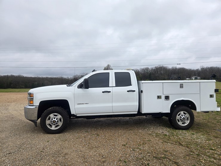 2019-chevrolet-silverado-2500-image-7