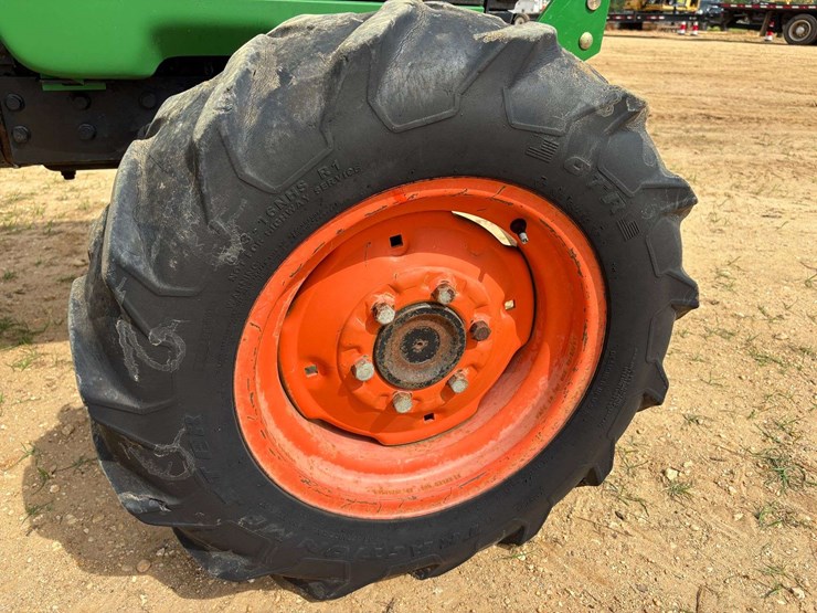 2004-john-deere-4410-image-7