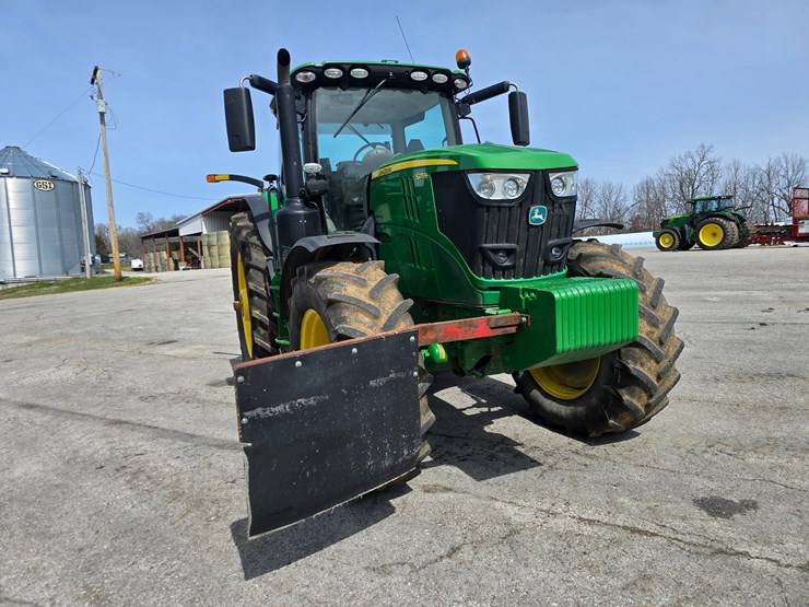 john-deere-6125r-image-22