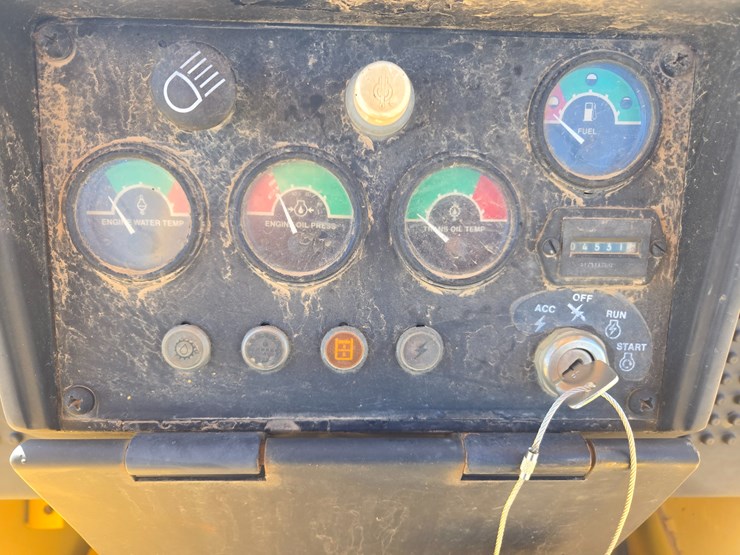 1998-deere-650g-image-34