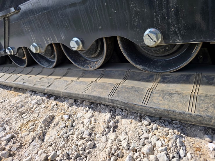 2026-bobcat-t770-image-23