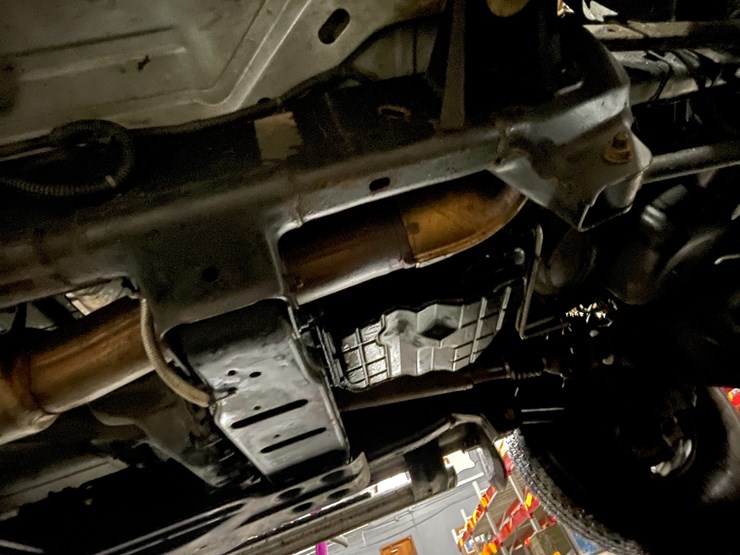 2012-dodge-3500-image-85