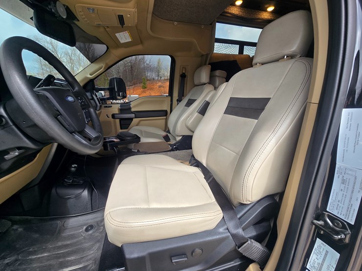 2020-ford-f550-image-73