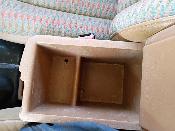 1997-jeep-wrangler-image-47