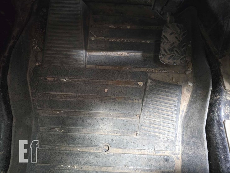 caterpillar-262d3-image-14