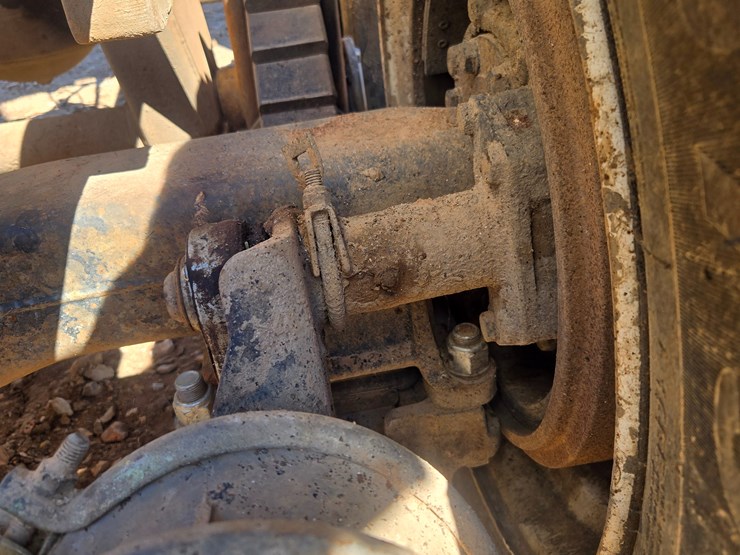 1998-mack-rd688s-image-93