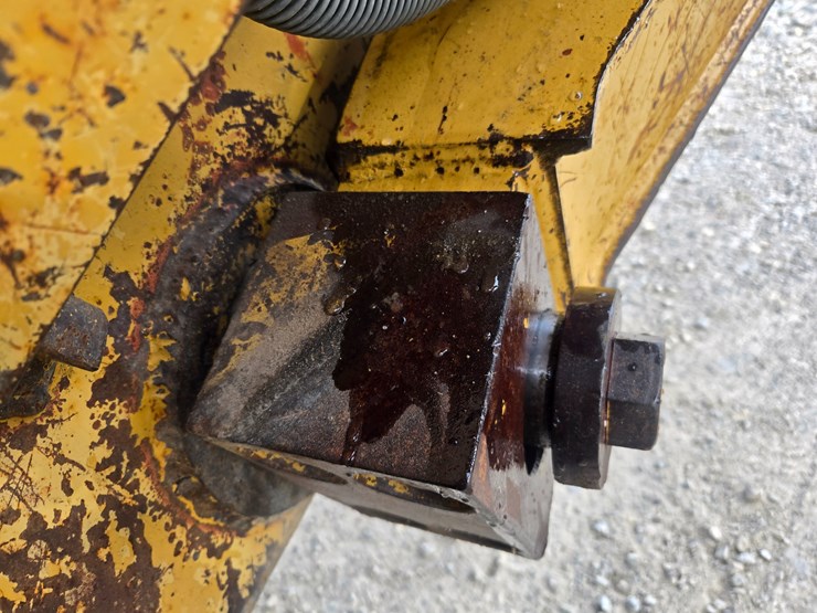 1996-caterpillar-953b-image-97