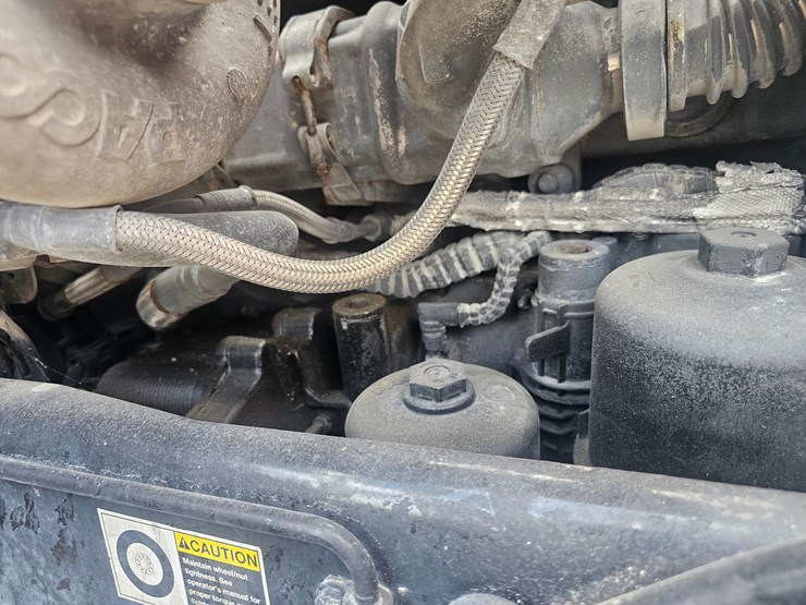 2012-peterbilt-384-image-70