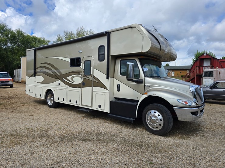 2021-international-mv607-image-36