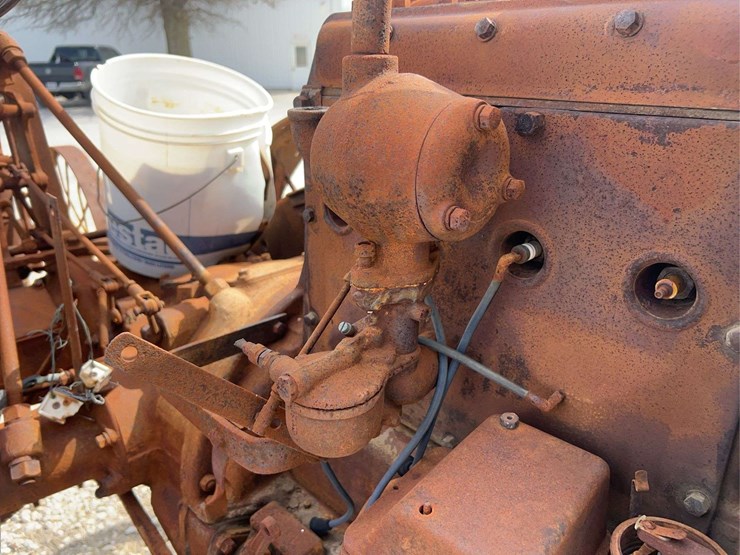 moline-universal-image-15