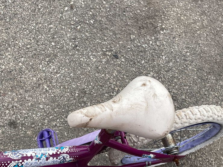 #7075-•-(5)-kid-bikes-(o3)-image-22