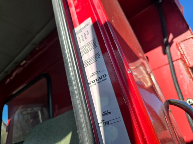 1999-cummins-m11-image-90