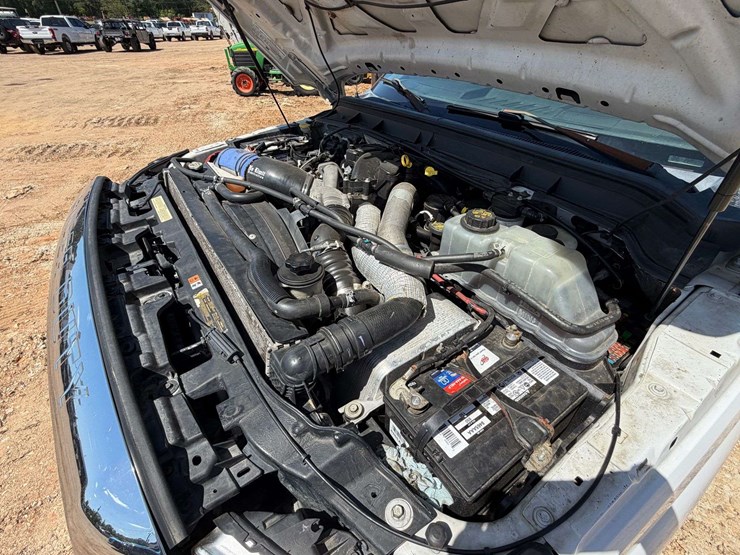 2015-ford-f350-image-28